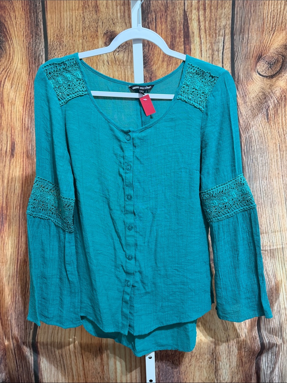 π¨(4/$10) Unique Spectrum Button Lace Blouse Size M